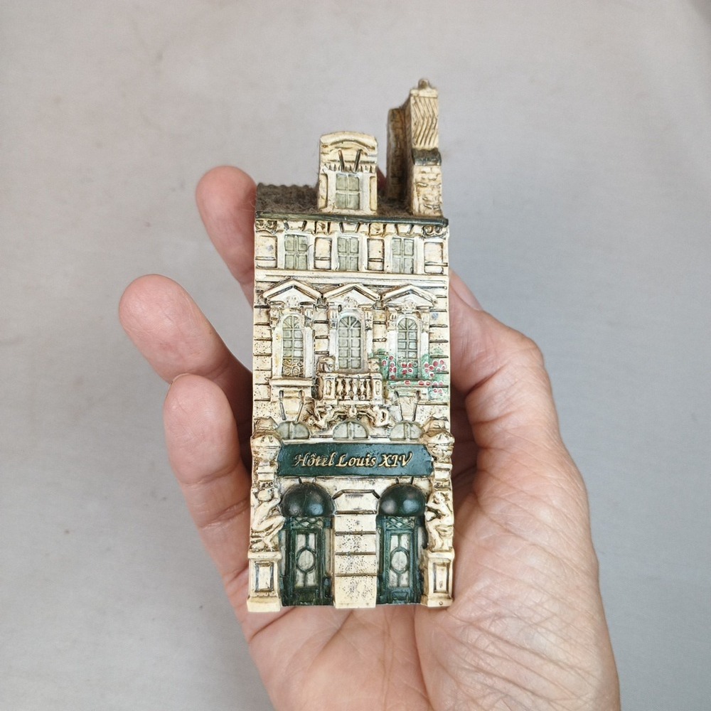 J Carlton Dominique Gault Miniature French Hotel Louis XIV 218156 Discontinued - Picture 7 of 8